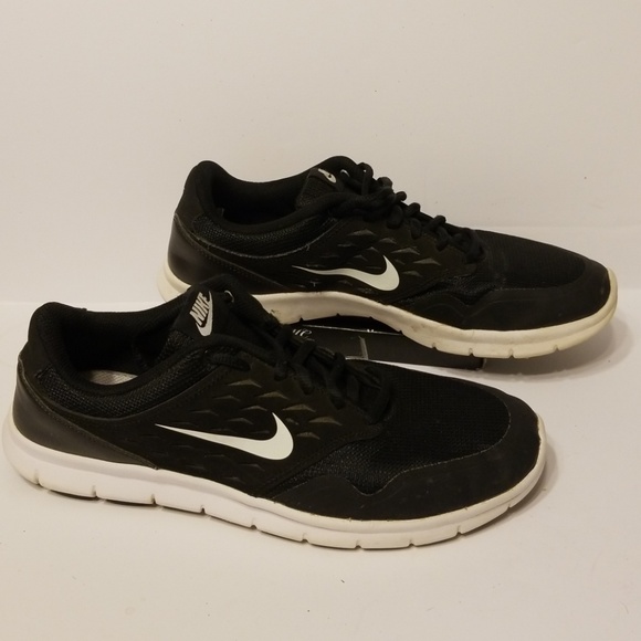 nike orive women's athletic shoes